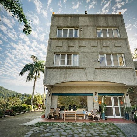Chihpen Lucky Hot Spring B&B Wenquan Bagian luar foto
